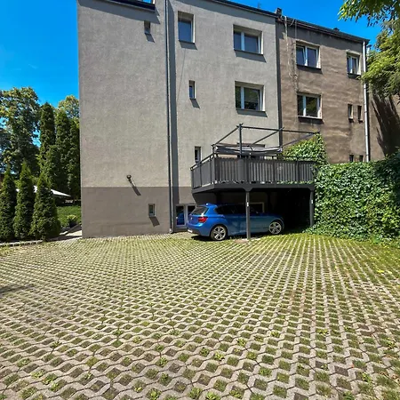 Urabn Apartments Studio With Garden No 2A - Air Condition - Free Parking Lägenhet Chorzów